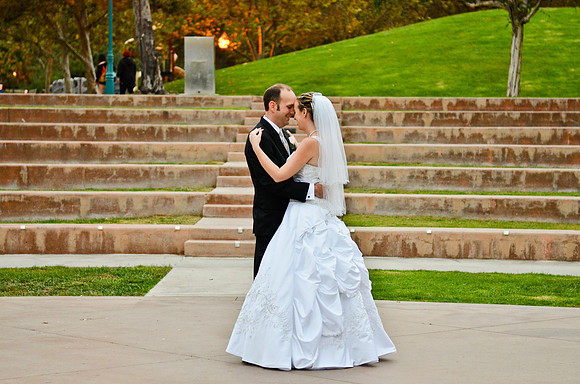 © 2012 www.TommyJohnStudios.com