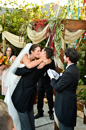 © 2012 www.TommyJohnStudios.com