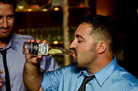 © 2012 www.TommyJohnStudios.com
