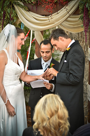 © 2012 www.TommyJohnStudios.com