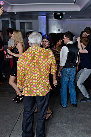 © 2012 www.TommyJohnStudios.com