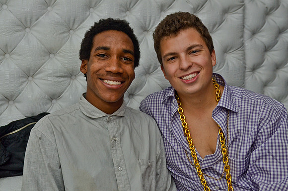 © 2012 www.TommyJohnStudios.com