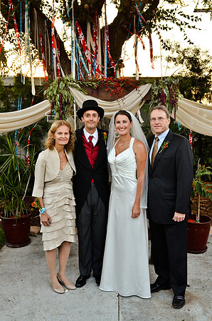 © 2012 www.TommyJohnStudios.com