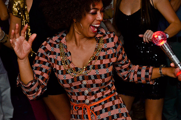 © 2012 www.TommyJohnStudios.com