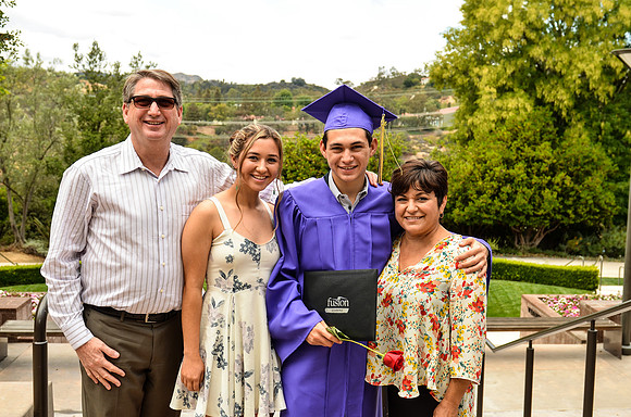 fusion_la_graduation_2015_1229_LR