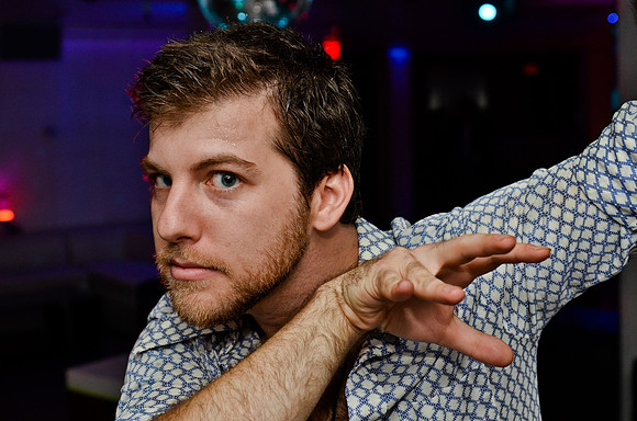 © 2012 www.TommyJohnStudios.com