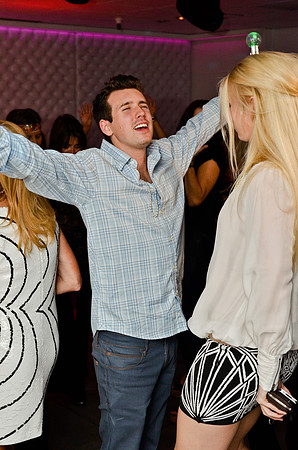 © 2012 www.TommyJohnStudios.com