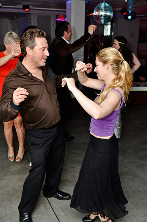 © 2012 www.TommyJohnStudios.com