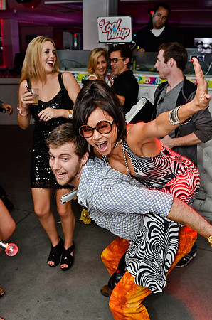 © 2012 www.TommyJohnStudios.com