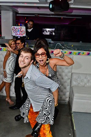 © 2012 www.TommyJohnStudios.com