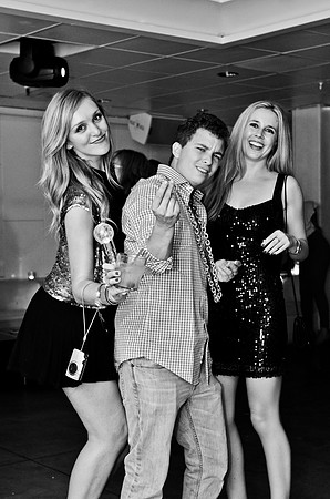 © 2012 www.TommyJohnStudios.com