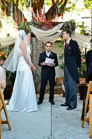 © 2012 www.TommyJohnStudios.com