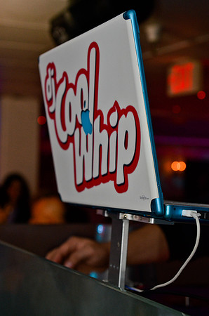 © 2012 www.TommyJohnStudios.com
