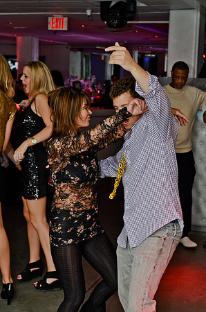 © 2012 www.TommyJohnStudios.com