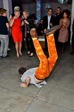 © 2012 www.TommyJohnStudios.com