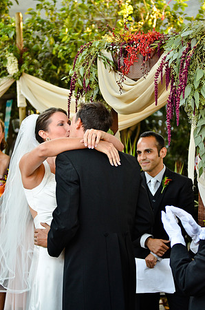 © 2012 www.TommyJohnStudios.com