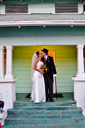 © 2012 www.TommyJohnStudios.com