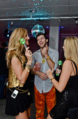© 2012 www.TommyJohnStudios.com