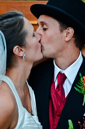 © 2012 www.TommyJohnStudios.com