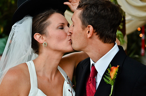 © 2012 www.TommyJohnStudios.com