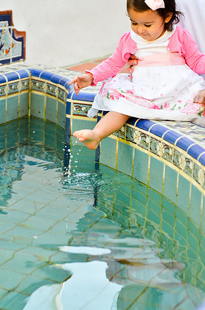 © 2012 www.TommyJohnStudios.com