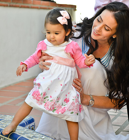 © 2012 www.TommyJohnStudios.com