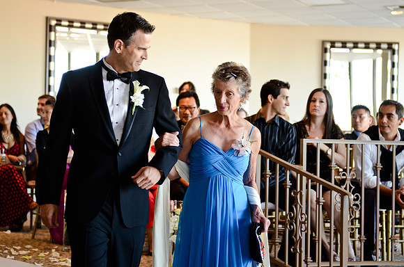© 2012 www.TommyJohnStudios.com
