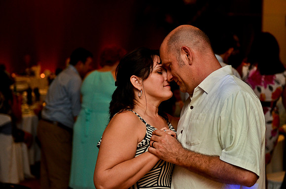 © 2012 www.TommyJohnStudios.com