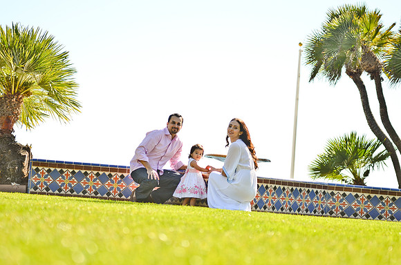 © 2012 www.TommyJohnStudios.com