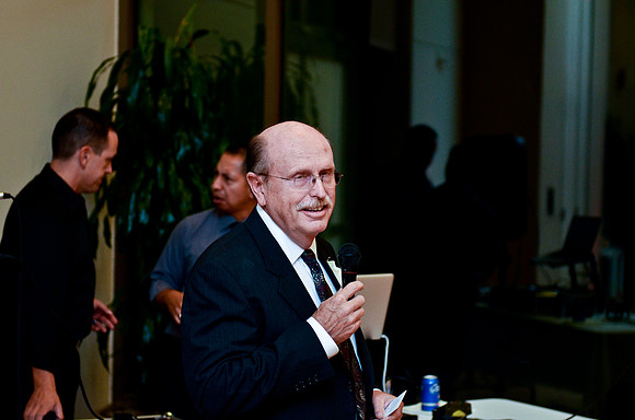 © 2012 www.TommyJohnStudios.com