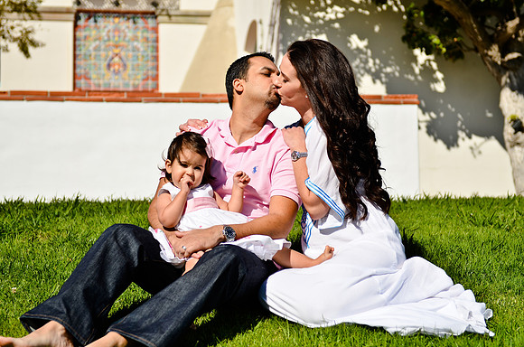 © 2012 www.TommyJohnStudios.com