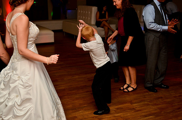 © 2012 www.TommyJohnStudios.com