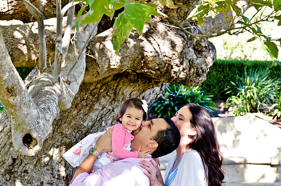 © 2012 www.TommyJohnStudios.com