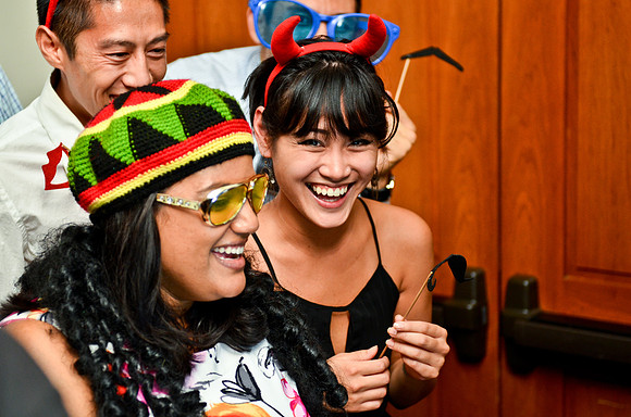 © 2012 www.TommyJohnStudios.com