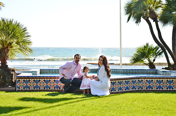 © 2012 www.TommyJohnStudios.com