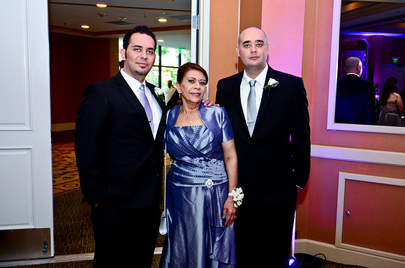 © 2012 www.TommyJohnStudios.com