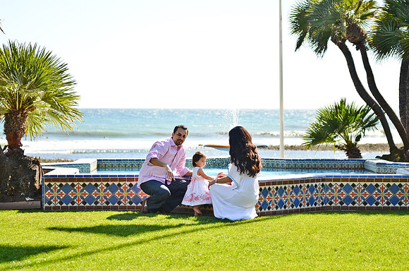 © 2012 www.TommyJohnStudios.com