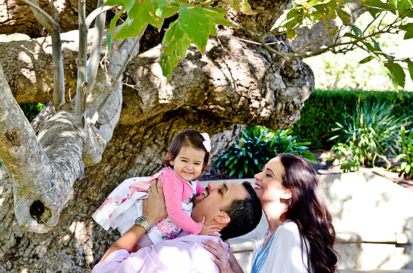 © 2012 www.TommyJohnStudios.com