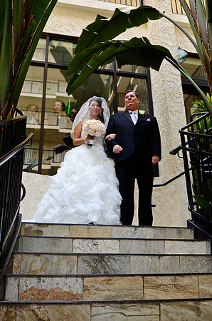 © 2012 www.TommyJohnStudios.com