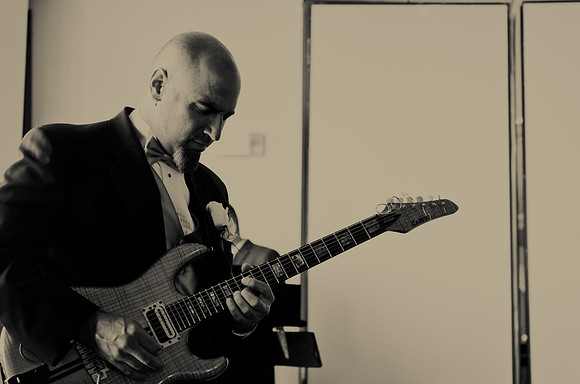 © 2012 www.TommyJohnStudios.com