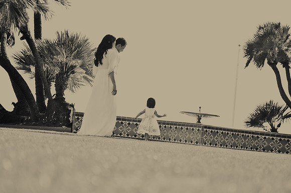 © 2012 www.TommyJohnStudios.com
